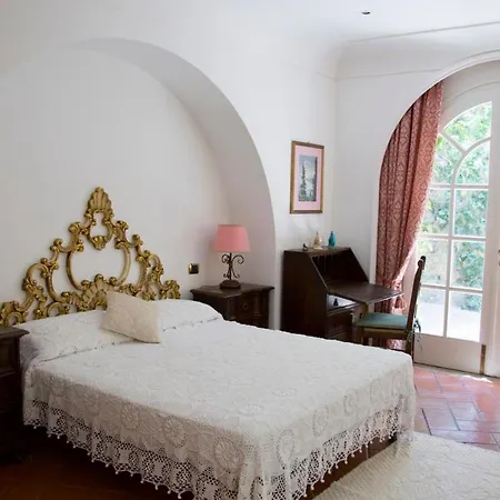 Villa Antica Dimora Grimaudo 4 *
